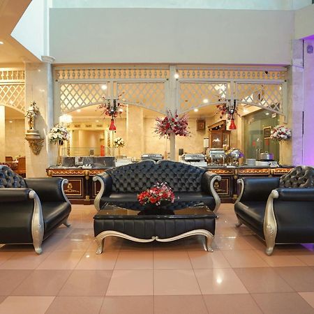 Hotel Indah Palace Solo Dış mekan fotoğraf