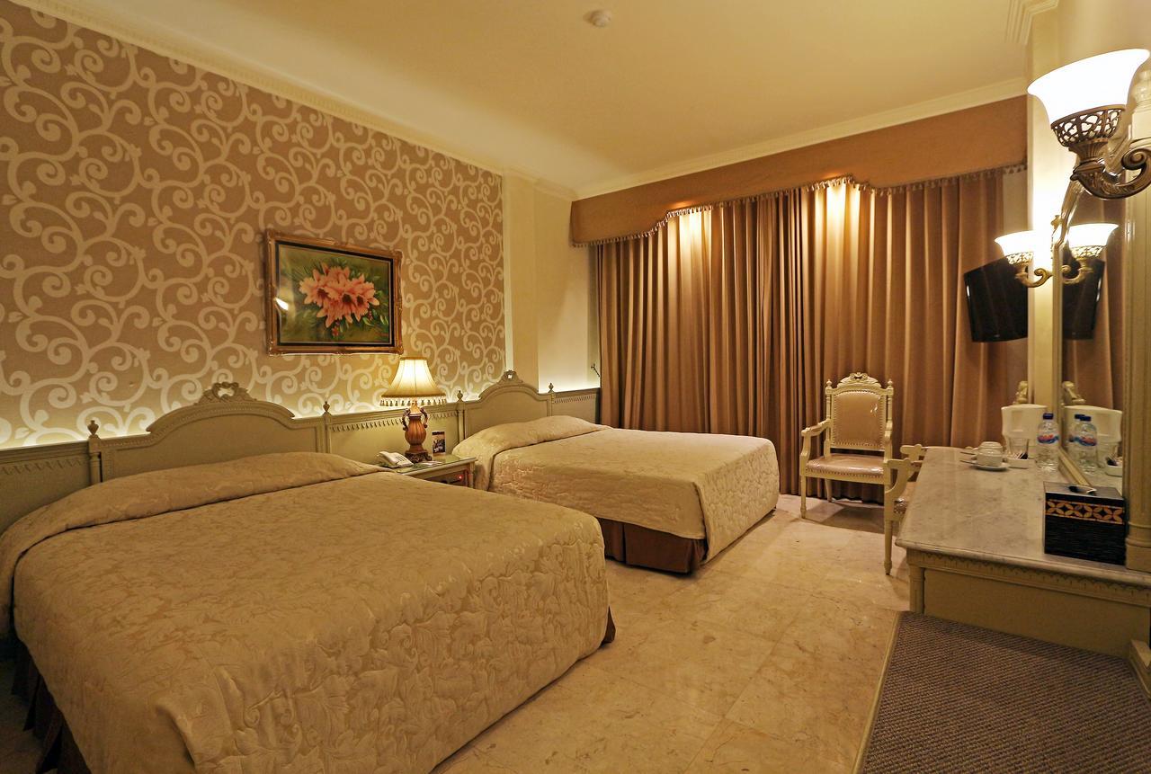 Hotel Indah Palace Solo Dış mekan fotoğraf